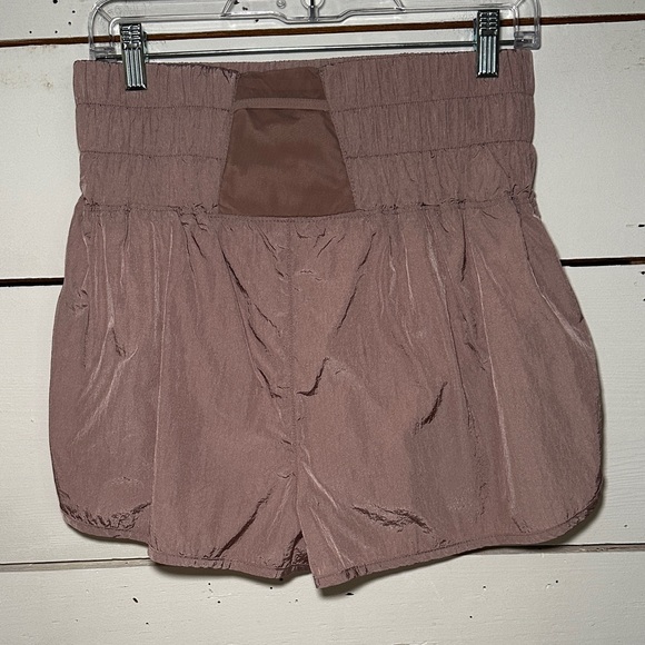 Free People Movement The Way Home Women's Mauve Shorts XL - Picture 2 of 11